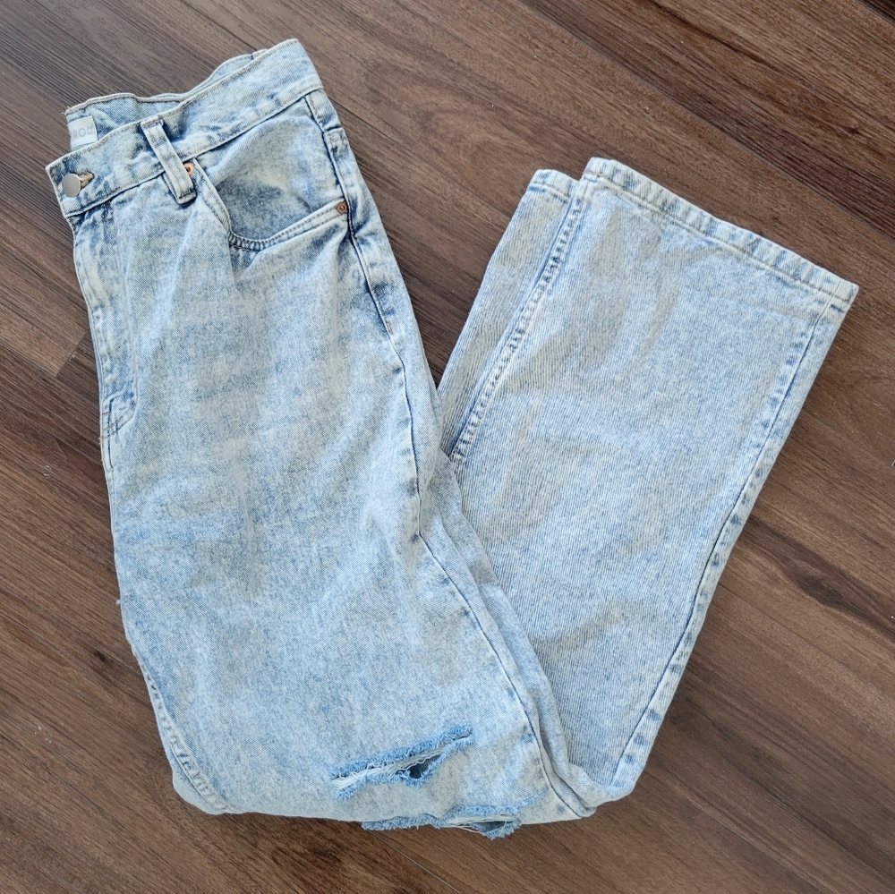 90s Baggy Distressed Jeans